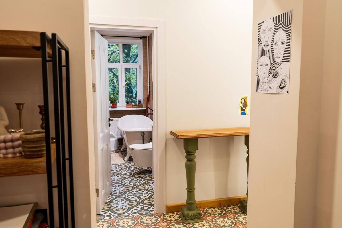 Апартамент Bright&cozy Flat With Terrace